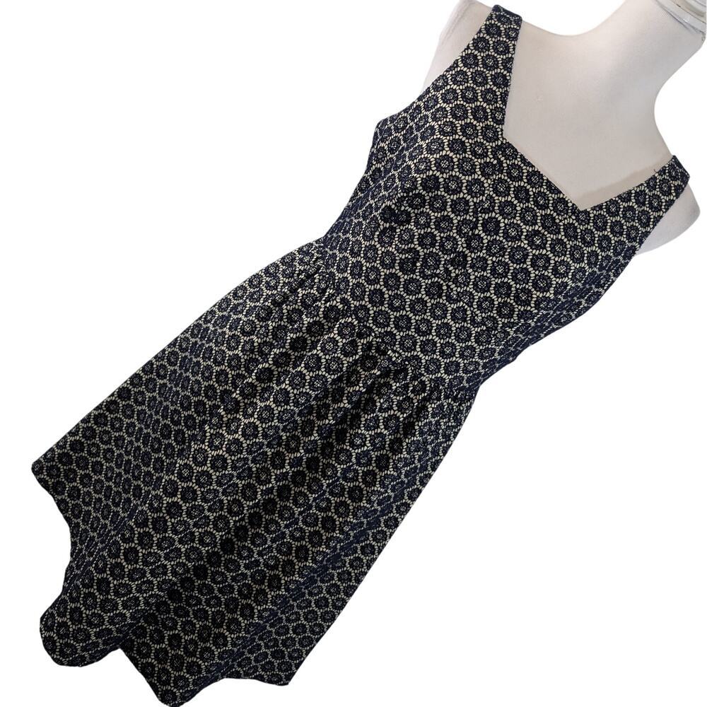 THE LIMITED! LUXE NAVY BLUE AND CREAM MEDALLION LACE PRINT TANK DRESS! SZ 4